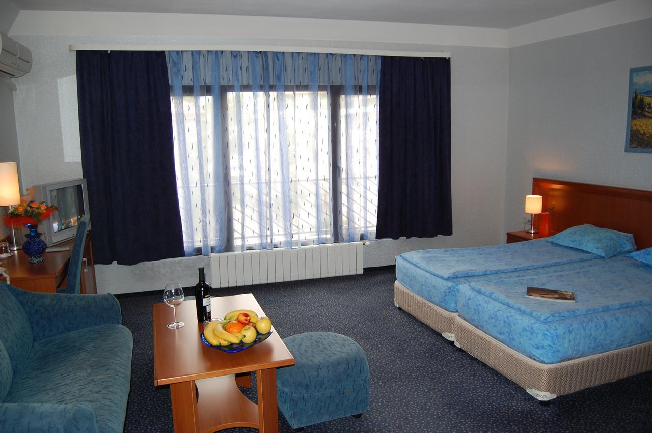 Hotel Kibella 2*