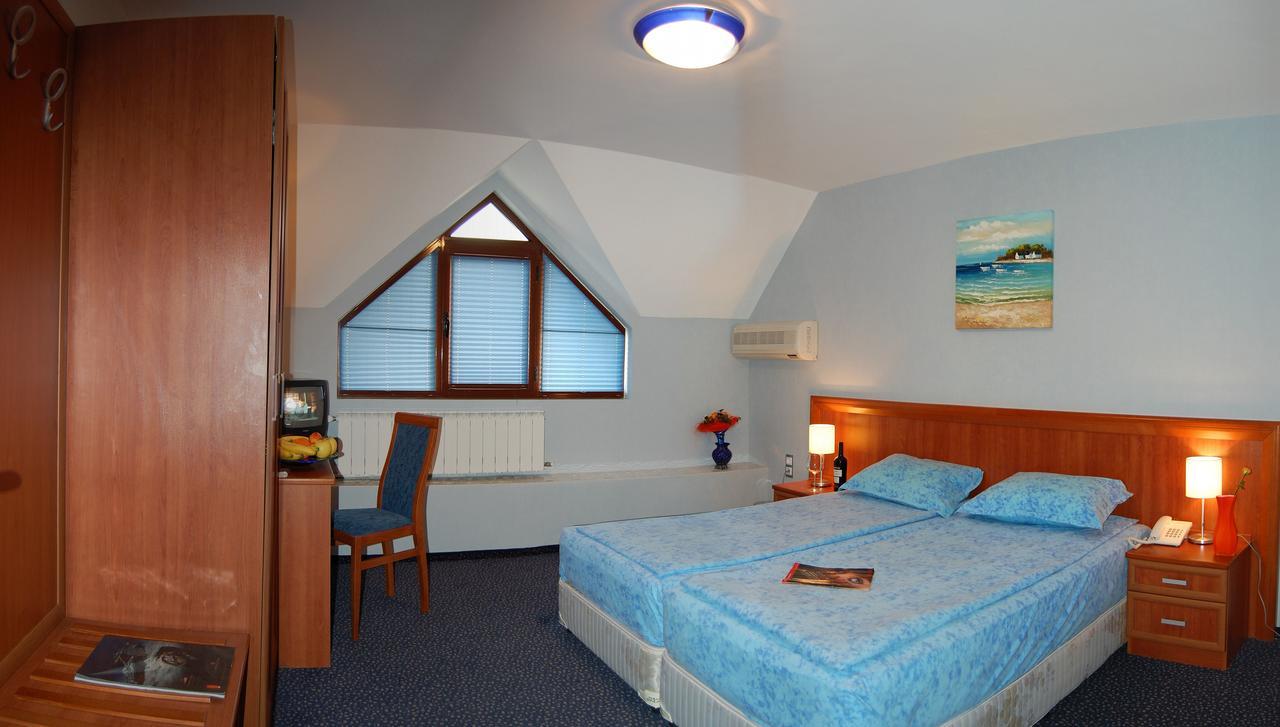 Hotel Kibella 2*